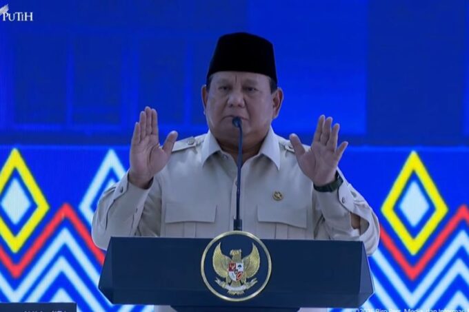 SENTILAN KERAS PRABOWO, Lebih Hormat Tukang Becak daripada Pintar Tapi Korupsi