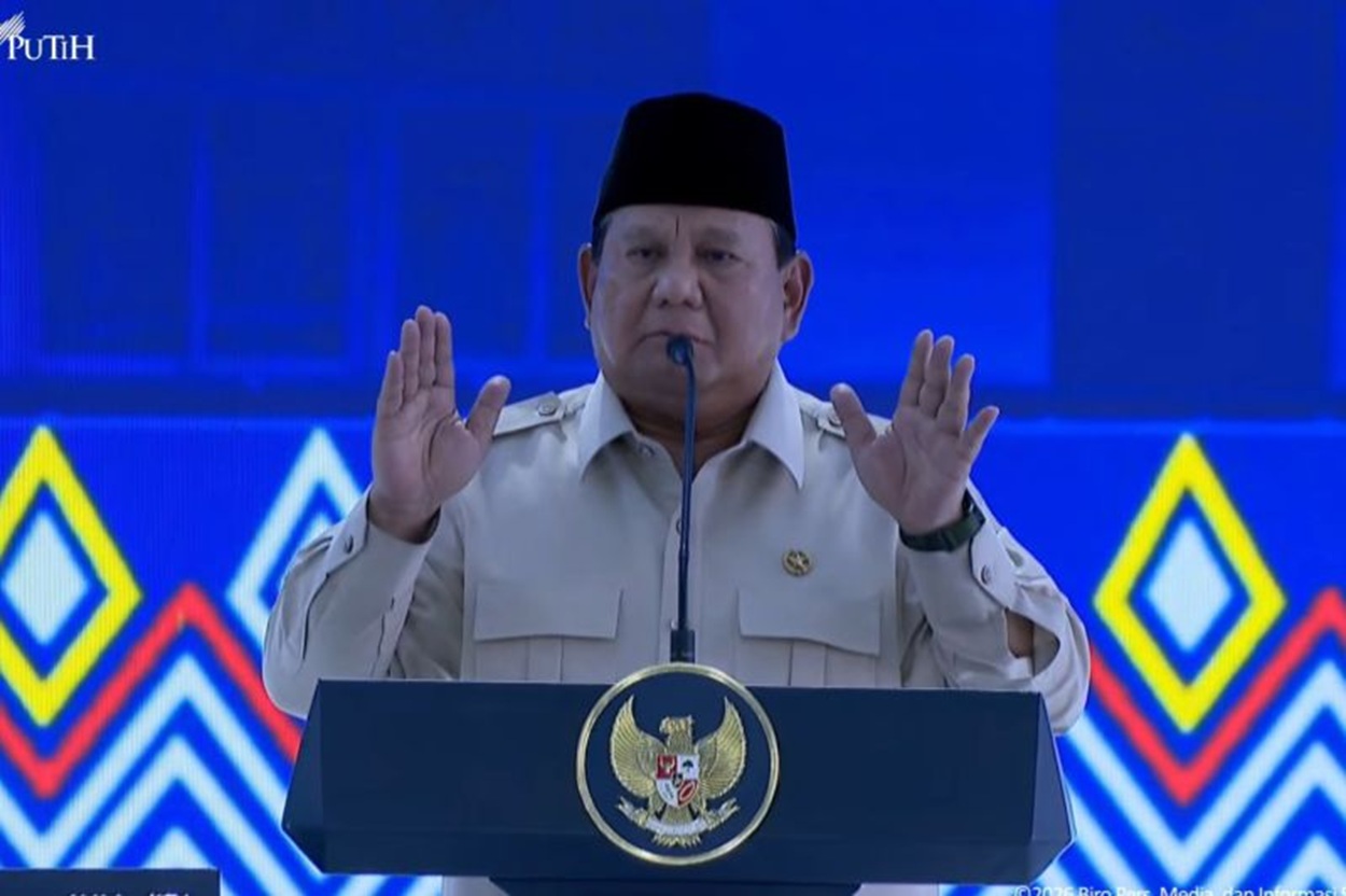 SENTILAN KERAS PRABOWO, Lebih Hormat Tukang Becak daripada Pintar Tapi Korupsi