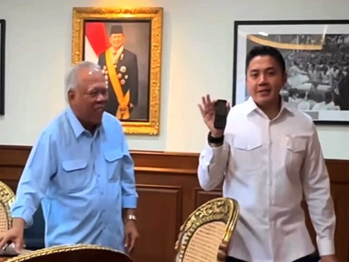 HP jadul Basuki Hadimuljono