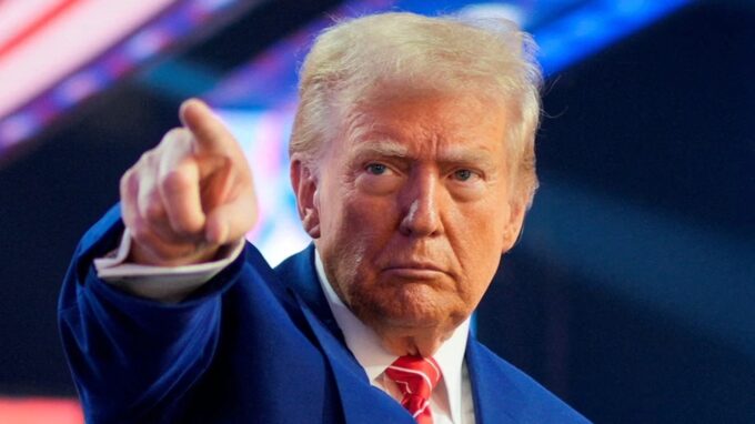 Trump Ancam Tarif Impor Bagi Negara yang Halangi AS Kuasai Greenland