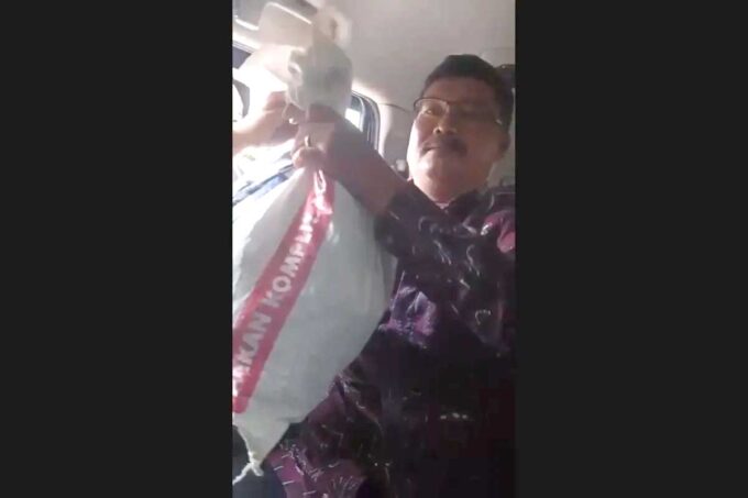 OTT Bupati Pati Sudewo