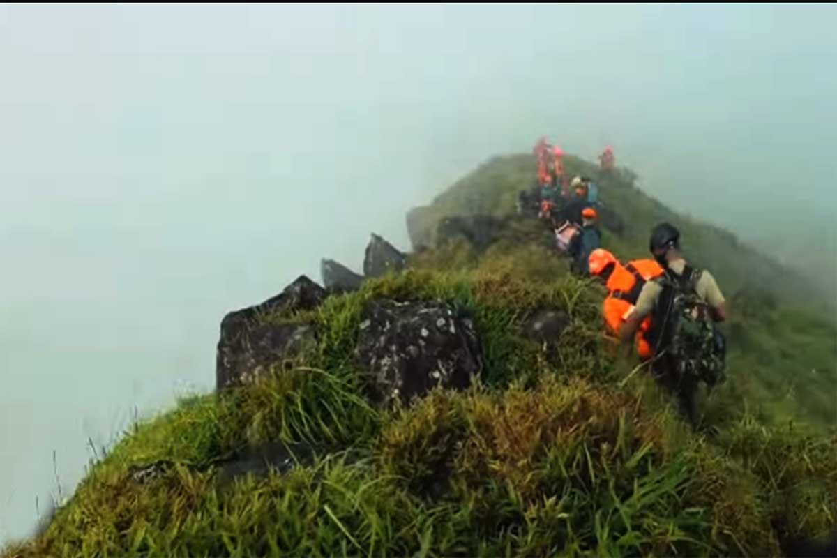 SAR temukan puing pesawat ATR 42-500