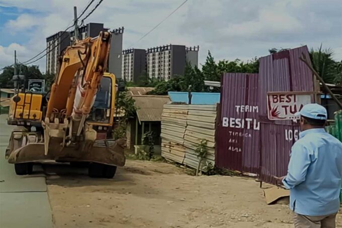 Penertiban bangunan liar IKN