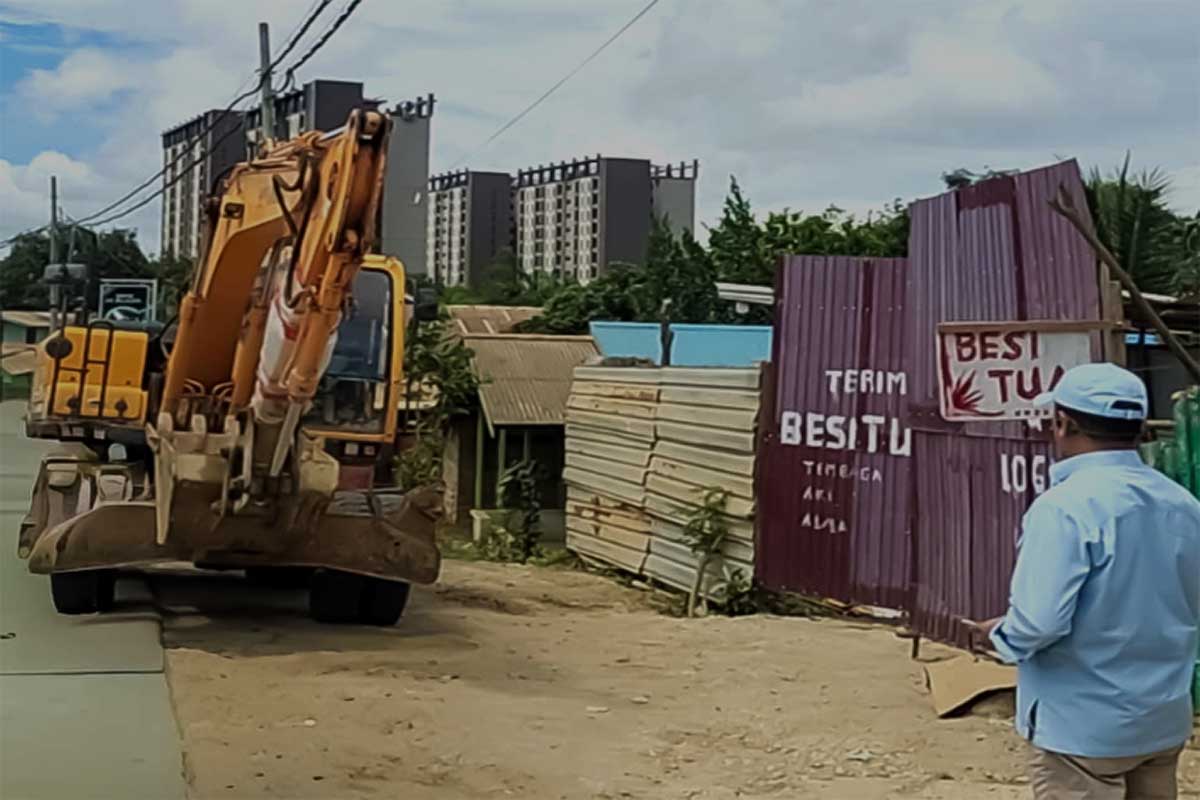 Penertiban bangunan liar IKN