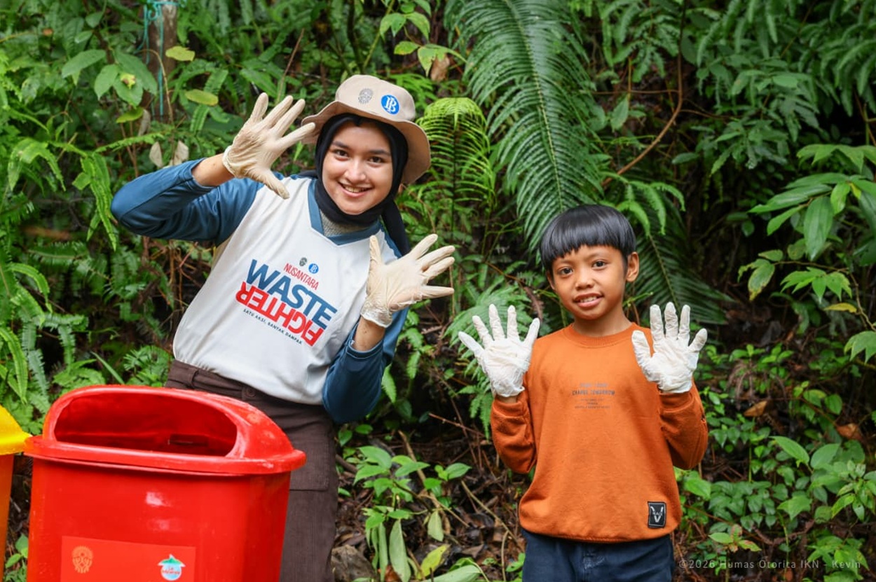 Otorita IKN Turun Gunung Bersihkan Sampah Wisata Alam Nusantara