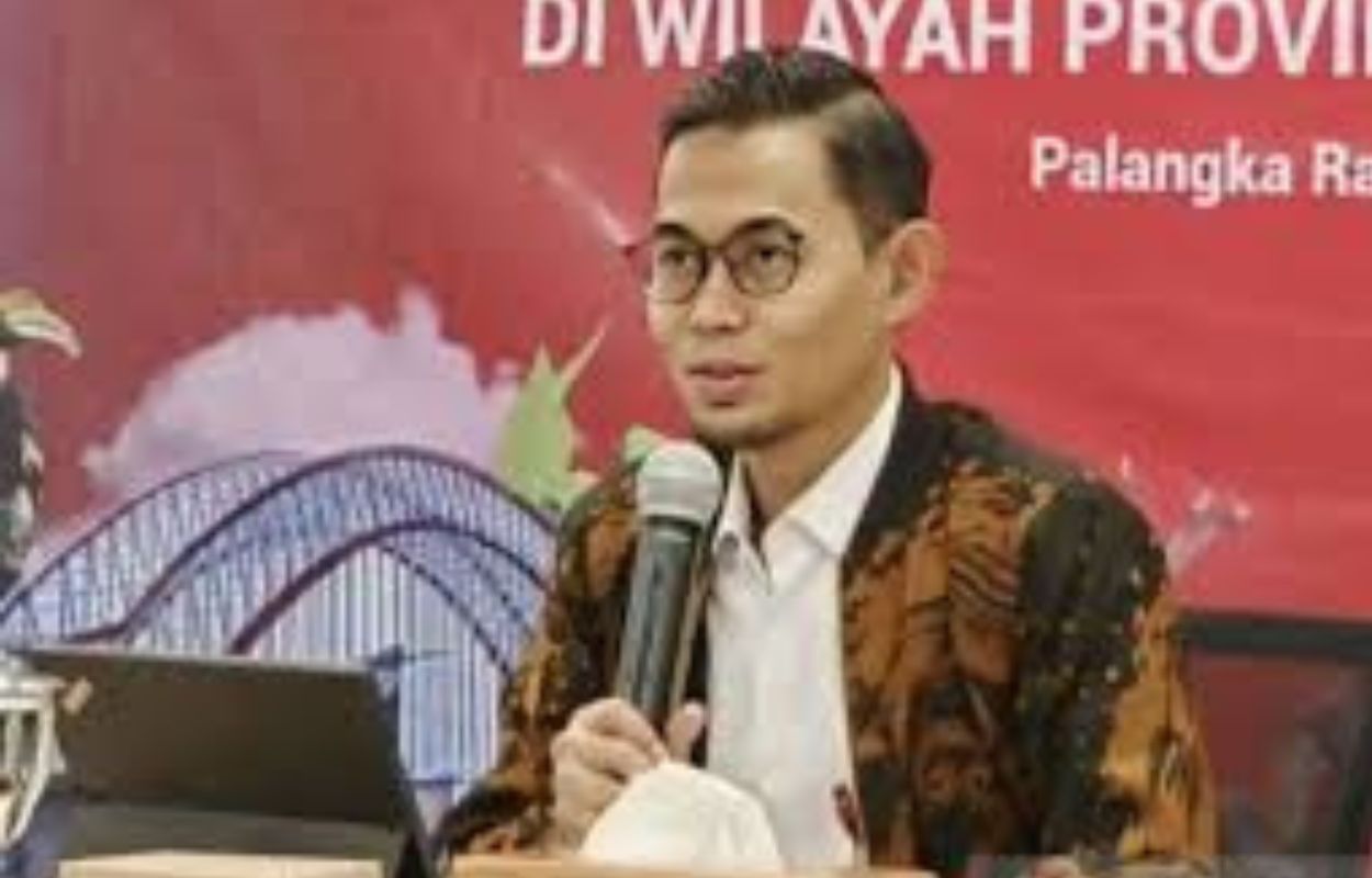 Sektor jasa keuangan di Kalimantan Tengah tengah berada dalam sorotan tajam.