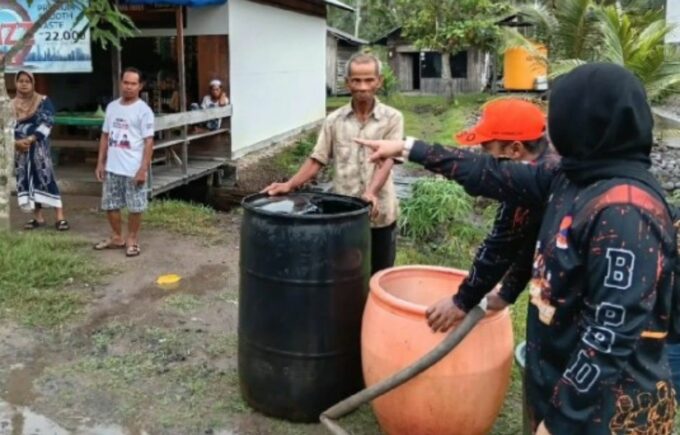 Pemkab Kotawaringin Timur menetapkan status siaga darurat bencana karhutla serta siaga darurat bencana kekeringan selama 185 hari