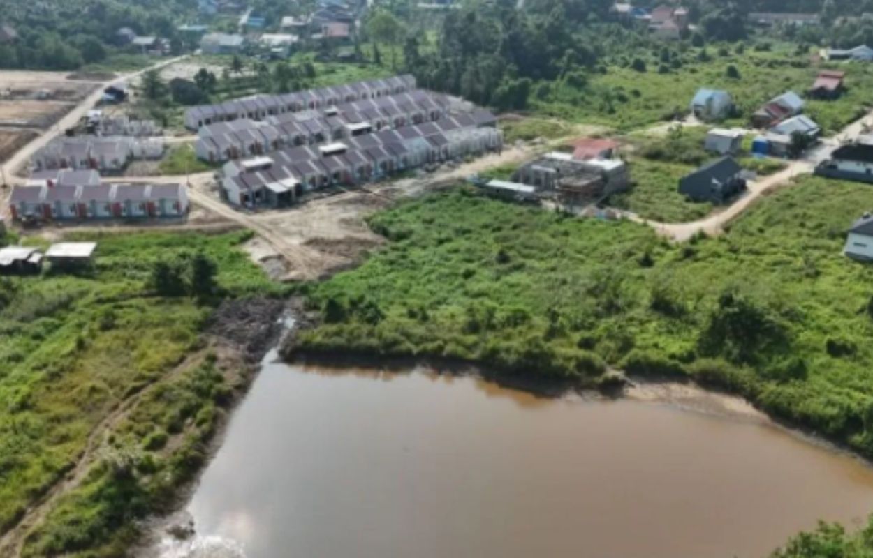 Dinas Energi dan Sumber Daya Mineral (ESDM) Provinsi Kalimantan Timur melakukan mitigasi pada kolam bekas tambang ilegal