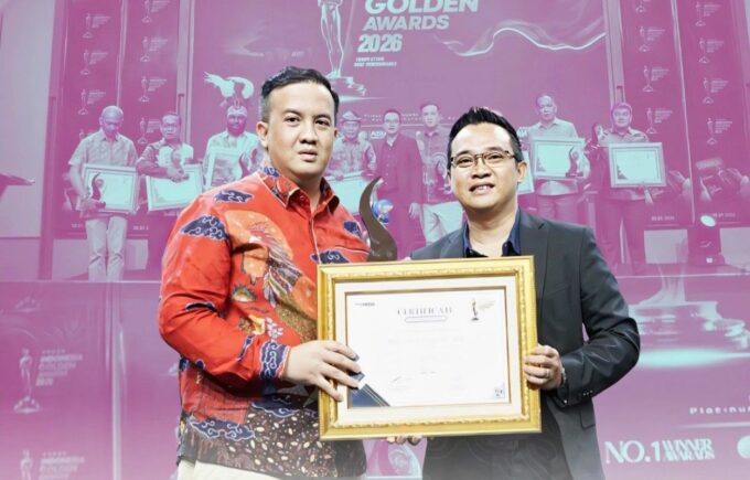 Bupati Lamandau, Kalimantan Tengah Rizky Aditya Putra meraih penghargaan TOP Pembina BUMD 2026 dalam ajang TOP BUMD Awards 2026
