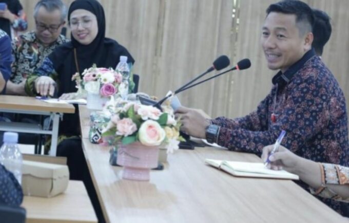 Pemerintah Provinsi Kalimantan Timur secara resmi mengintegrasikan peran mahasiswa sebagai motor penggerak transformasi desa.