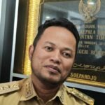 Pekerjaan diterima justru berupa perlengkapan kegiatan seperti taplak meja dan sarung kursi yang dipakai dalam agenda resmi di rumah jabatan.