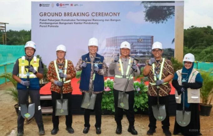 Otorita IKN bersama Polda Kaltim mulai membangun Kantor Pendukung Persil Polresta IKN di Desa Bumi Harapan, Kecamatan Sepaku.