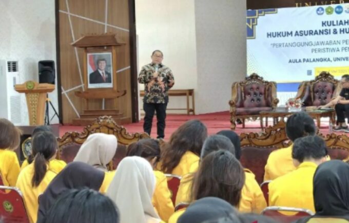 Mahasiswa Fakultas Hukum Universitas Palangka Raya (UPR), Kalimantan Tengah, dapat kuliah umum terkait hukum asuransi dan hukum pengangkutan